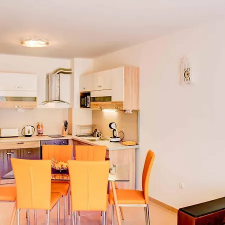 Sea Garden Apart Daire