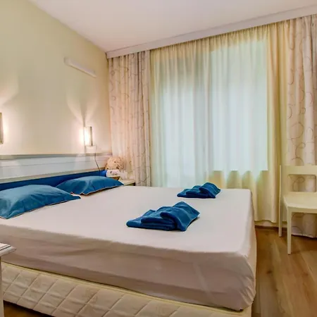 Sea Garden * بوموري