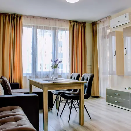 Sea Garden شقة بوموري