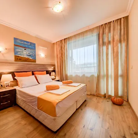 Sea Garden Апартамент *