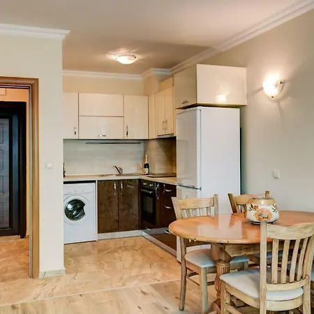 Sea Garden شقة بوموري