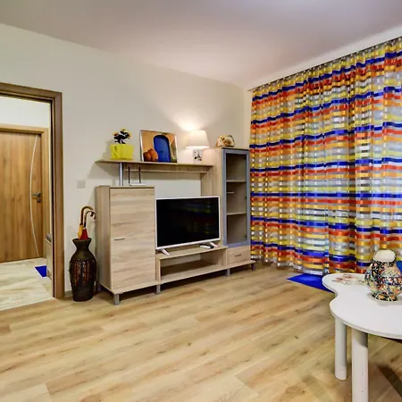 Sea Garden Апартамент *