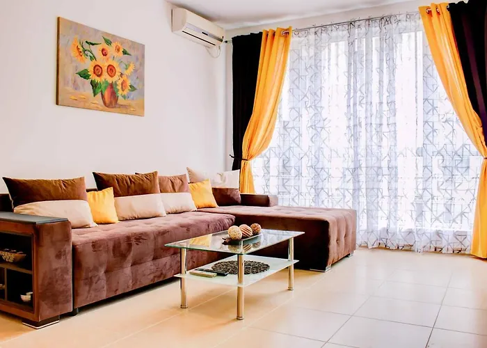 Apartment Sea Garden