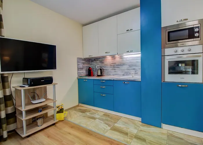 Sea Garden Apartment