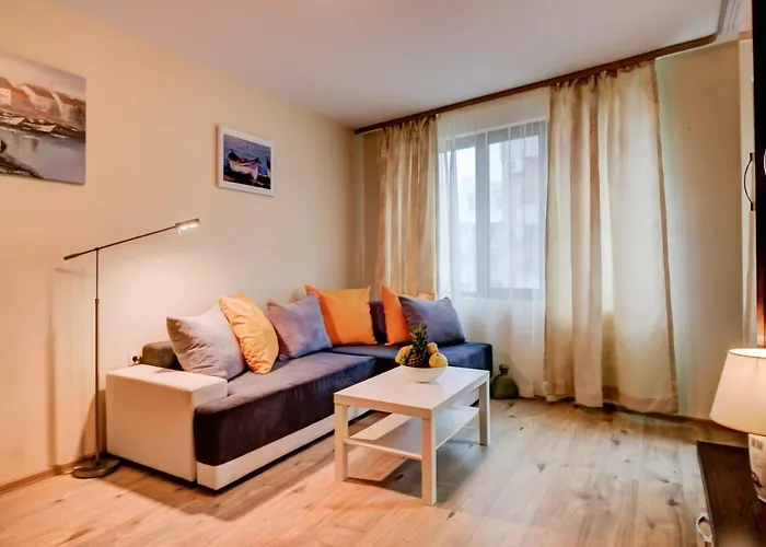 Sea Garden Apartment